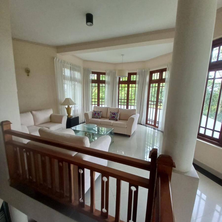 Crown Hills Kandy Inn Екстер'єр фото