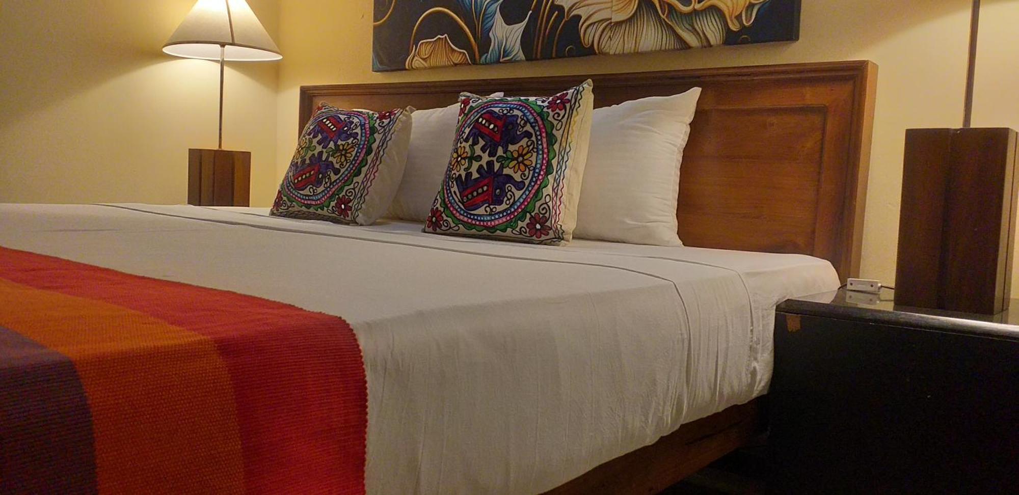 Crown Hills Kandy Inn Екстер'єр фото